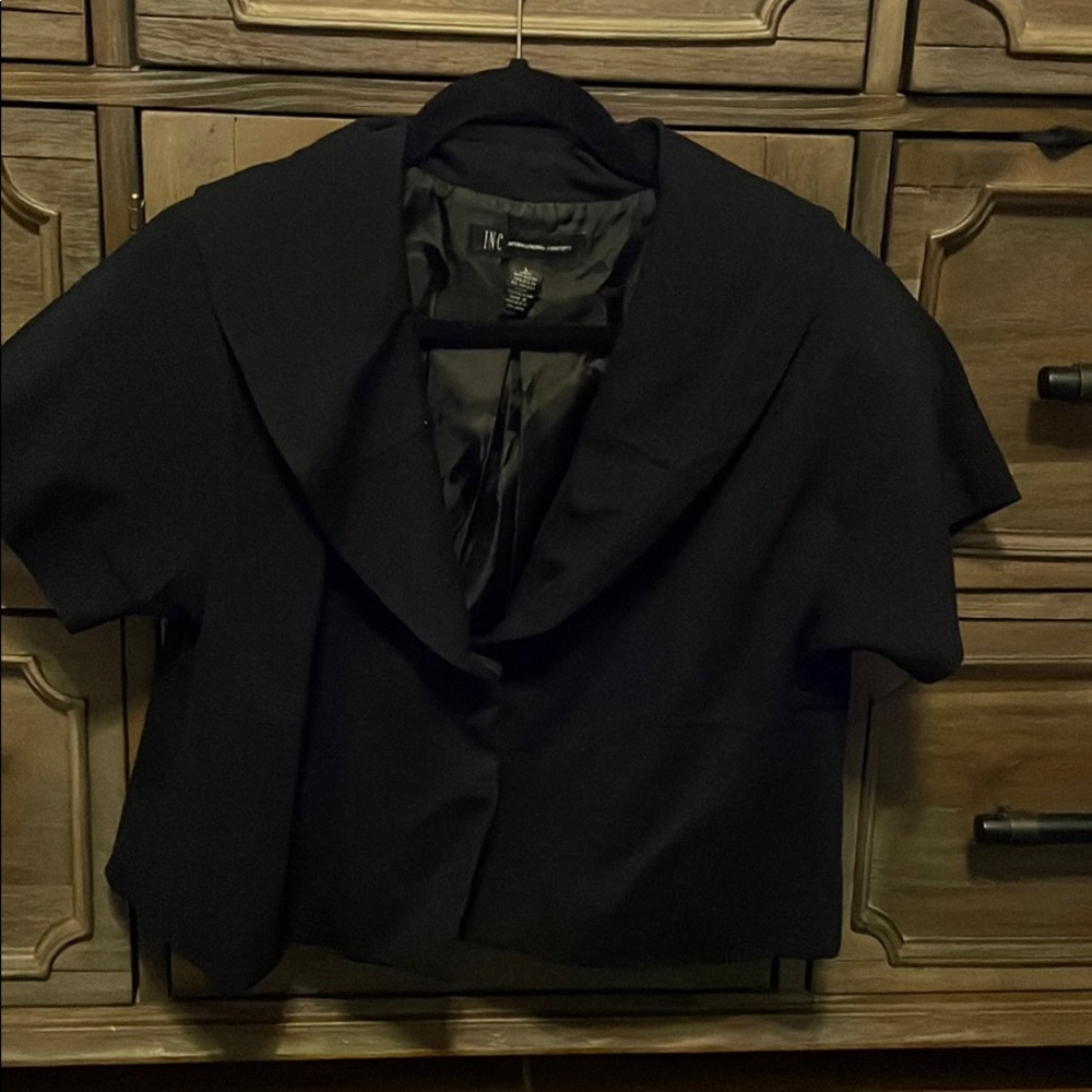Black Cropped Short Sleeved Jacket, Large